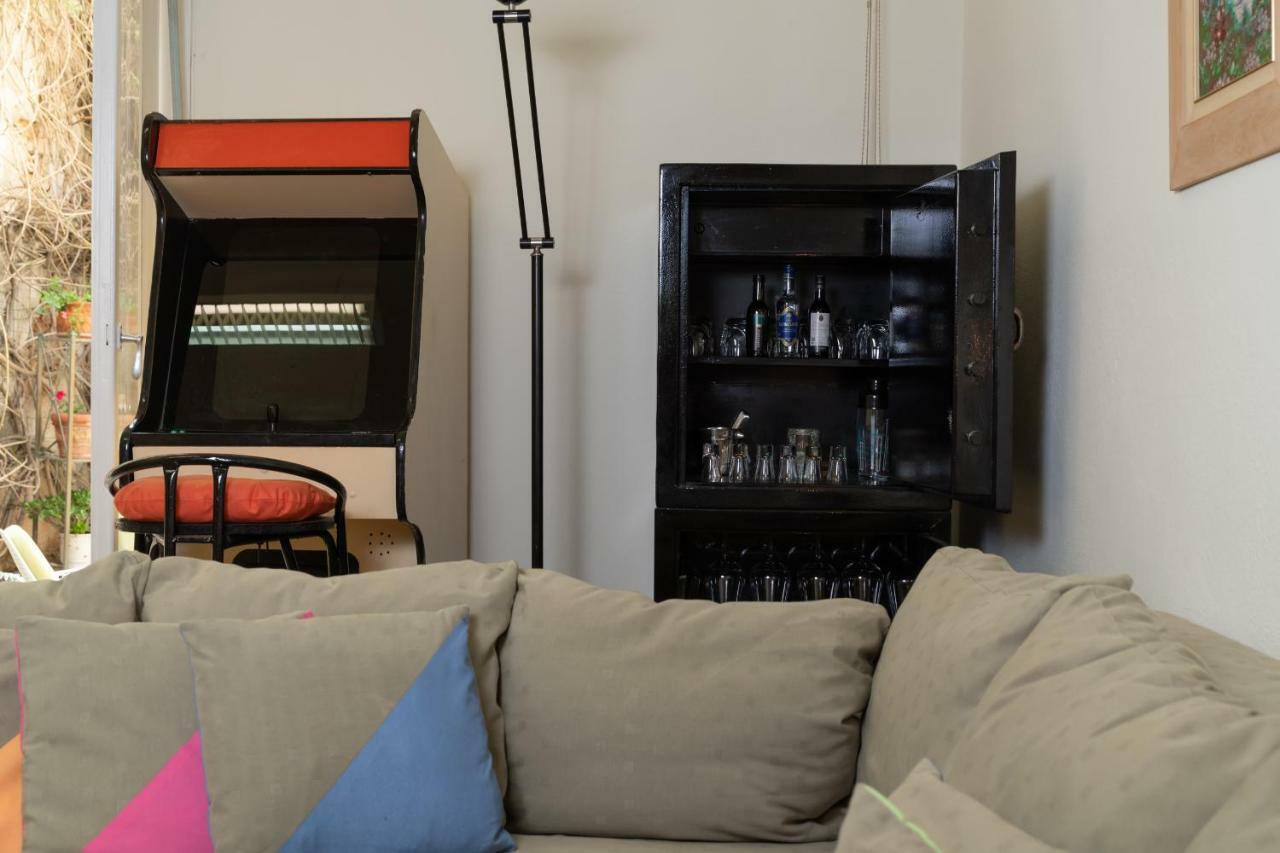 Acropolis Koukaki Loft Private Garden Apartment Athens Ngoại thất bức ảnh