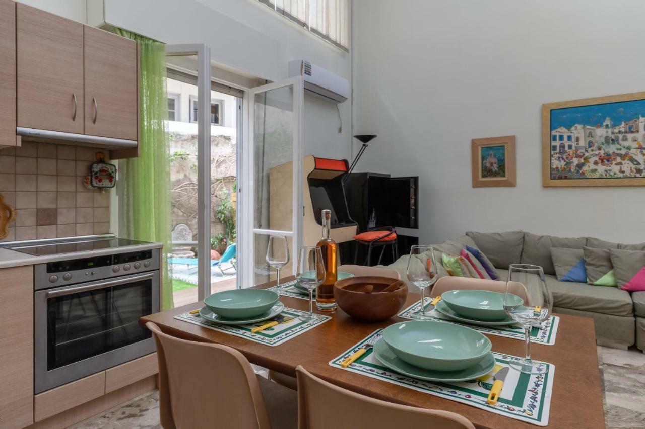 Acropolis Koukaki Loft Private Garden Apartment Athens Ngoại thất bức ảnh