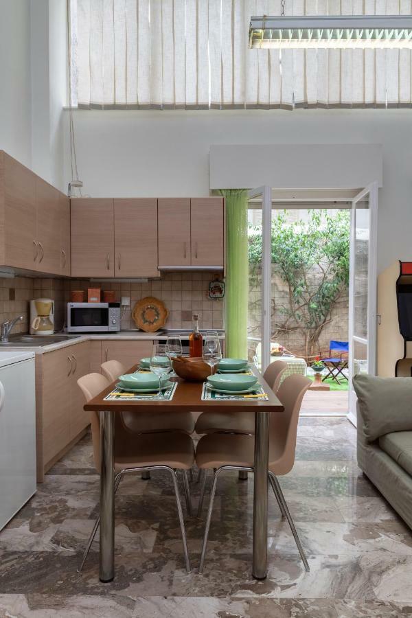 Acropolis Koukaki Loft Private Garden Apartment Athens Ngoại thất bức ảnh
